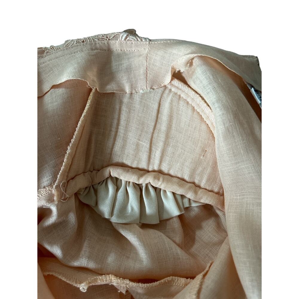 Cloak of Many Colors Vintage Sz 12 Folded Collared Rose Embroidered Blouse Peach - Picture 5 of 6